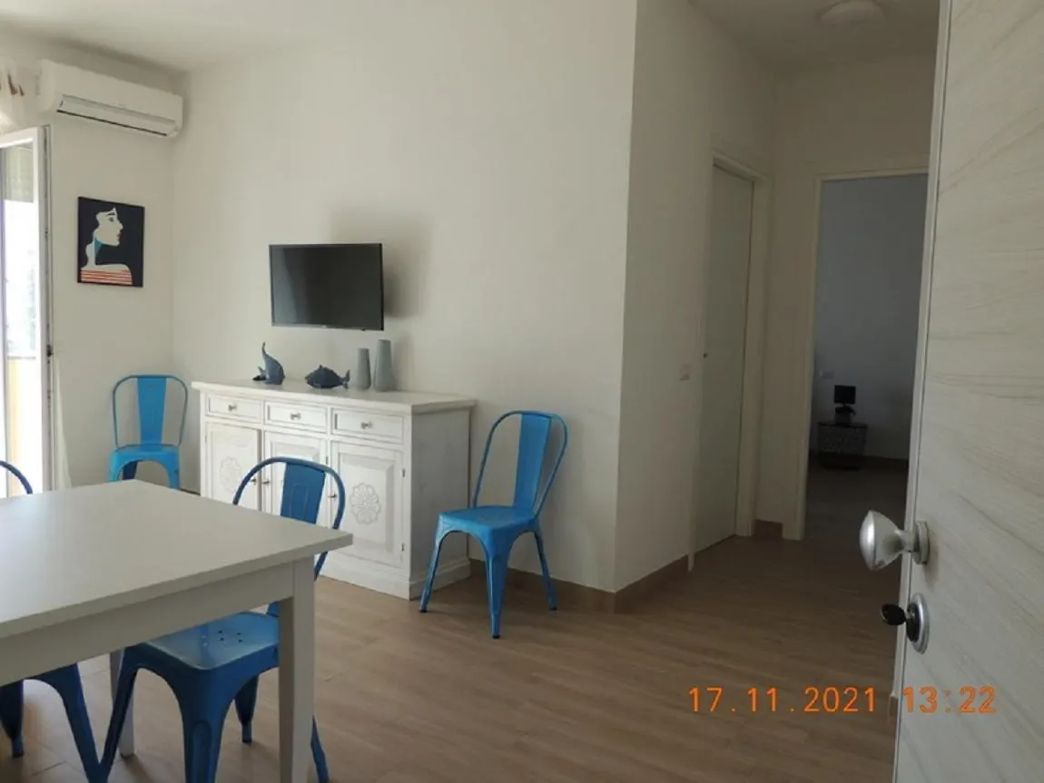 Elena Di Gallura - Reina - 1 Di 3 Appartamenti - Oristano